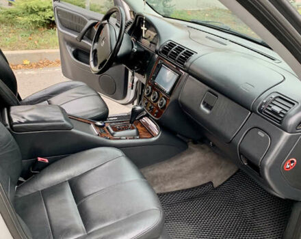 Серый Мерседес М-Класс, объемом двигателя 3.72 л и пробегом 299 тыс. км за 7000 $, фото 18 на Automoto.ua