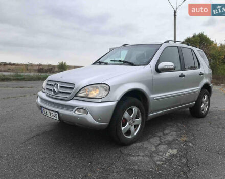 Сірий Мерседес М-Клас, об'ємом двигуна 2.7 л та пробігом 340 тис. км за 4350 $, фото 11 на Automoto.ua