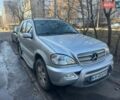 Серый Мерседес М-Класс, объемом двигателя 3.7 л и пробегом 469 тыс. км за 8199 $, фото 1 на Automoto.ua