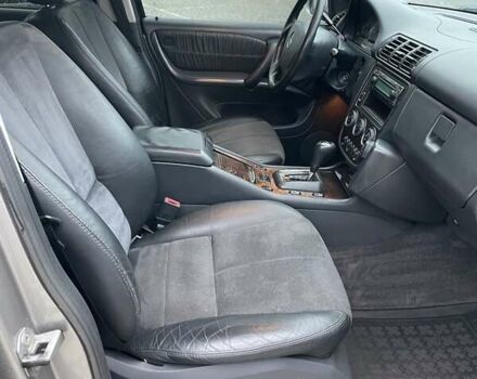 Серый Мерседес М-Класс, объемом двигателя 2.69 л и пробегом 383 тыс. км за 9800 $, фото 32 на Automoto.ua