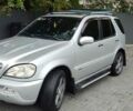 Сірий Мерседес М-Клас, об'ємом двигуна 2.7 л та пробігом 364 тис. км за 8200 $, фото 1 на Automoto.ua