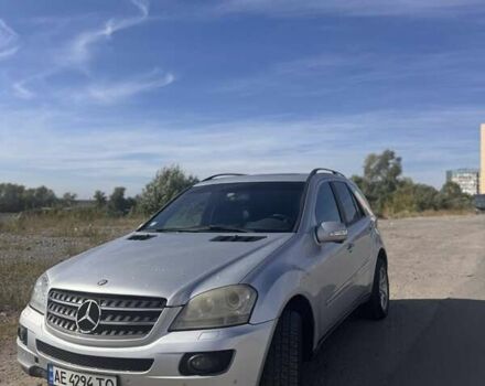Сірий Мерседес М-Клас, об'ємом двигуна 2.99 л та пробігом 312 тис. км за 9999 $, фото 7 на Automoto.ua