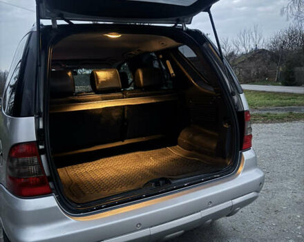 Серый Мерседес М-Класс, объемом двигателя 2.69 л и пробегом 474 тыс. км за 7000 $, фото 19 на Automoto.ua