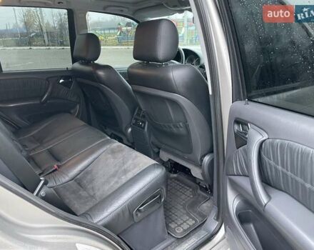 Серый Мерседес М-Класс, объемом двигателя 2.69 л и пробегом 383 тыс. км за 9800 $, фото 30 на Automoto.ua