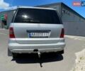 Серый Мерседес М-Класс, объемом двигателя 2.69 л и пробегом 277 тыс. км за 9700 $, фото 4 на Automoto.ua