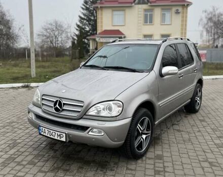 Серый Мерседес М-Класс, объемом двигателя 2.69 л и пробегом 383 тыс. км за 9800 $, фото 6 на Automoto.ua