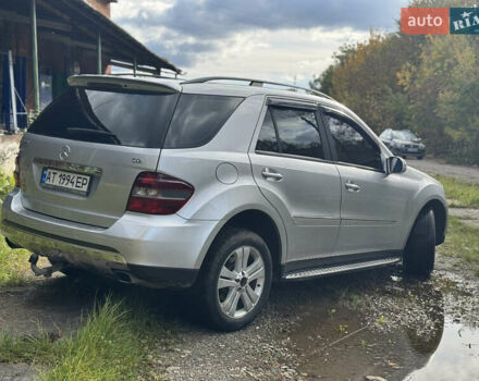 Серый Мерседес М-Класс, объемом двигателя 3 л и пробегом 280 тыс. км за 10990 $, фото 5 на Automoto.ua