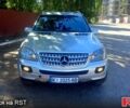 Мерседес М-Класс 2006 в Вышгороде на Automoto.ua Серый Мерседес М-Класс, объемом двигателя 3.5 л и пробегом 300 тыс. км за 6700 $, фото 2 на Automoto.ua