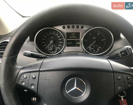 Серый Мерседес М-Класс, объемом двигателя 3 л и пробегом 352 тыс. км за 5500 $, фото 9 на Automoto.ua