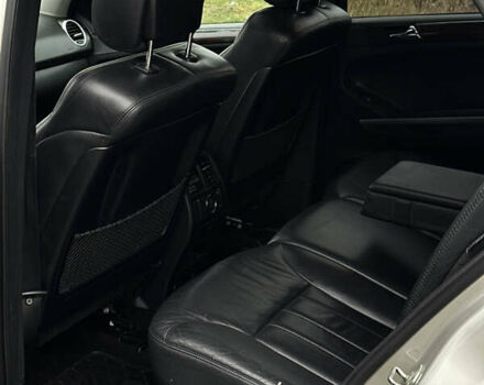 Серый Мерседес М-Класс, объемом двигателя 3.5 л и пробегом 305 тыс. км за 7190 $, фото 14 на Automoto.ua