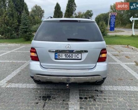 Сірий Мерседес М-Клас, об'ємом двигуна 2.99 л та пробігом 360 тис. км за 9300 $, фото 8 на Automoto.ua