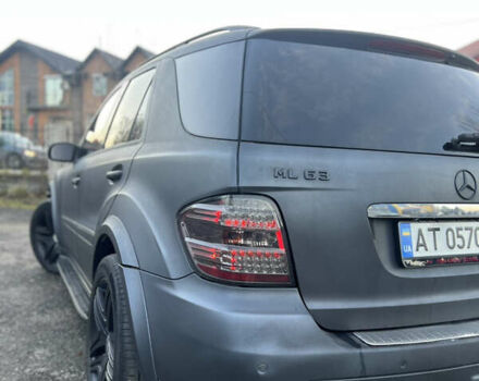 Серый Мерседес М-Класс, объемом двигателя 6.21 л и пробегом 250 тыс. км за 14500 $, фото 9 на Automoto.ua