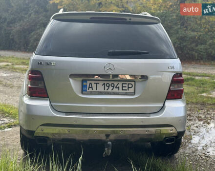 Серый Мерседес М-Класс, объемом двигателя 3 л и пробегом 280 тыс. км за 10990 $, фото 7 на Automoto.ua