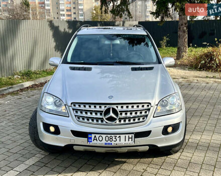 Серый Мерседес М-Класс, объемом двигателя 3 л и пробегом 345 тыс. км за 12400 $, фото 12 на Automoto.ua