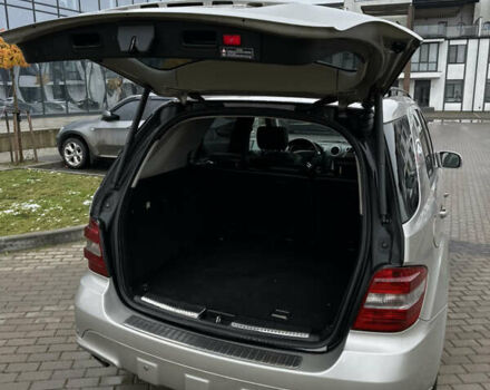 Серый Мерседес М-Класс, объемом двигателя 3.5 л и пробегом 305 тыс. км за 7190 $, фото 8 на Automoto.ua