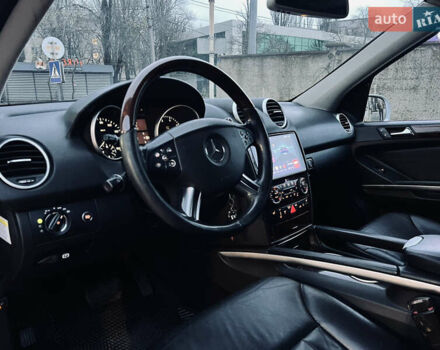 Сірий Мерседес М-Клас, об'ємом двигуна 3.5 л та пробігом 240 тис. км за 9700 $, фото 30 на Automoto.ua