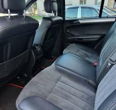 Серый Мерседес М-Класс, объемом двигателя 2.99 л и пробегом 290 тыс. км за 9500 $, фото 6 на Automoto.ua