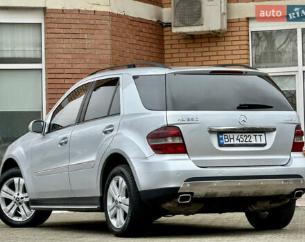 Серый Мерседес М-Класс, объемом двигателя 3.5 л и пробегом 240 тыс. км за 9800 $, фото 15 на Automoto.ua