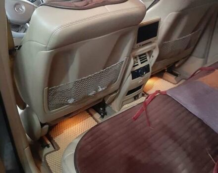 Серый Мерседес М-Класс, объемом двигателя 3.5 л и пробегом 250 тыс. км за 9000 $, фото 11 на Automoto.ua