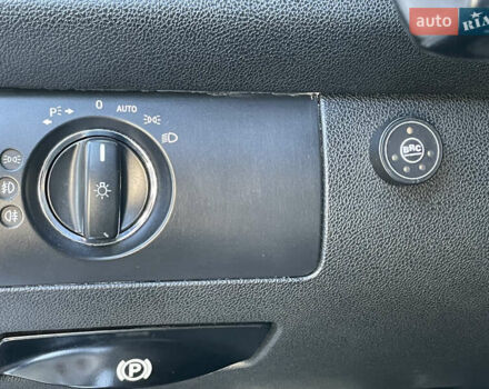 Серый Мерседес М-Класс, объемом двигателя 3.5 л и пробегом 258 тыс. км за 8999 $, фото 14 на Automoto.ua