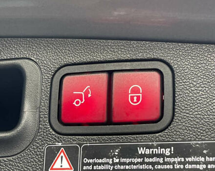 Серый Мерседес М-Класс, объемом двигателя 3 л и пробегом 150 тыс. км за 13500 $, фото 32 на Automoto.ua