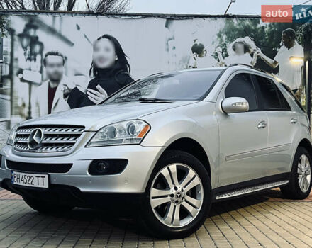 Сірий Мерседес М-Клас, об'ємом двигуна 3.5 л та пробігом 240 тис. км за 9700 $, фото 6 на Automoto.ua