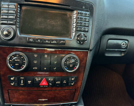 Сірий Мерседес М-Клас, об'ємом двигуна 2.99 л та пробігом 262 тис. км за 10700 $, фото 12 на Automoto.ua