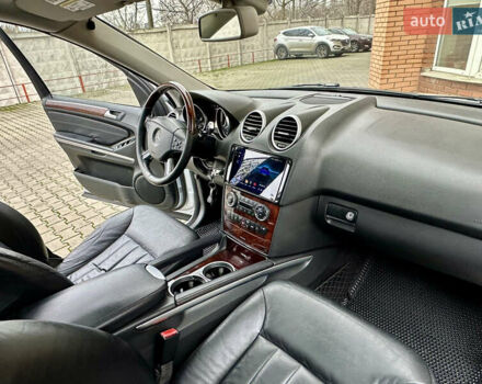 Серый Мерседес М-Класс, объемом двигателя 3.5 л и пробегом 240 тыс. км за 9800 $, фото 38 на Automoto.ua