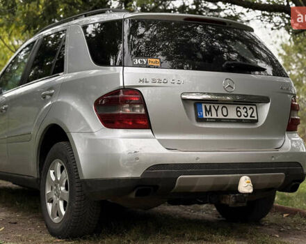 Серый Мерседес М-Класс, объемом двигателя 3 л и пробегом 300 тыс. км за 6300 $, фото 2 на Automoto.ua