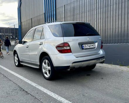 Серый Мерседес М-Класс, объемом двигателя 3 л и пробегом 150 тыс. км за 13500 $, фото 4 на Automoto.ua