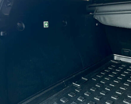 Серый Мерседес М-Класс, объемом двигателя 3 л и пробегом 150 тыс. км за 13500 $, фото 8 на Automoto.ua