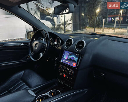 Сірий Мерседес М-Клас, об'ємом двигуна 3.5 л та пробігом 240 тис. км за 9700 $, фото 33 на Automoto.ua