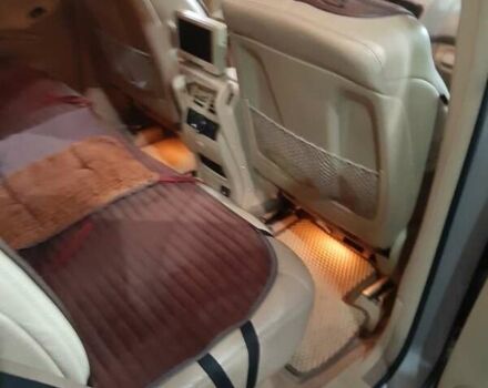 Серый Мерседес М-Класс, объемом двигателя 3.5 л и пробегом 250 тыс. км за 9000 $, фото 6 на Automoto.ua