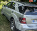 Мерседес М-Класс 2007 в Ровно на Automoto.ua Серый Мерседес М-Класс, объемом двигателя 2.99 л и пробегом 332 тыс. км за 12500 $, фото 8 на Automoto.ua