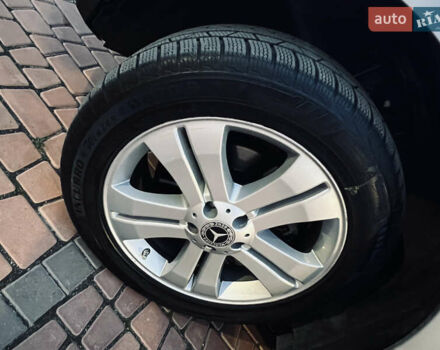 Сірий Мерседес М-Клас, об'ємом двигуна 3.5 л та пробігом 240 тис. км за 9700 $, фото 37 на Automoto.ua