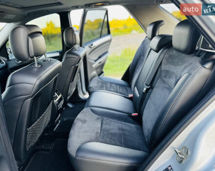 Сірий Мерседес М-Клас, об'ємом двигуна 3 л та пробігом 345 тис. км за 11499 $, фото 33 на Automoto.ua