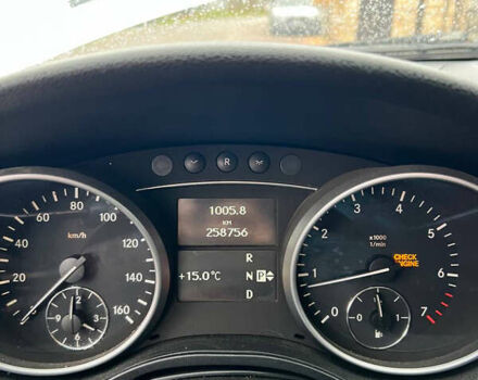 Сірий Мерседес М-Клас, об'ємом двигуна 3.5 л та пробігом 258 тис. км за 10500 $, фото 6 на Automoto.ua