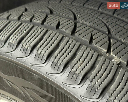 Серый Мерседес М-Класс, объемом двигателя 3.5 л и пробегом 223 тыс. км за 9999 $, фото 18 на Automoto.ua