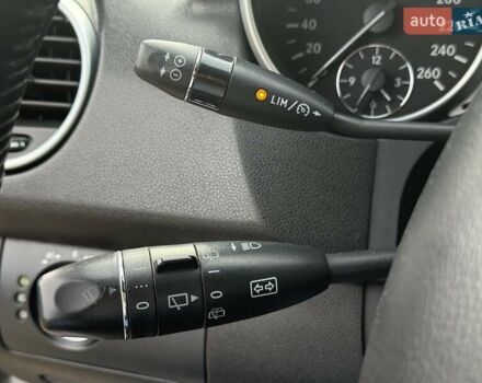 Серый Мерседес М-Класс, объемом двигателя 3 л и пробегом 406 тыс. км за 11000 $, фото 10 на Automoto.ua