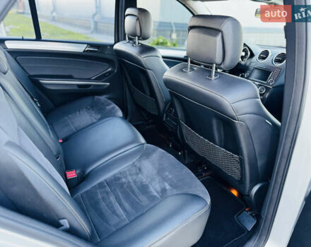 Сірий Мерседес М-Клас, об'ємом двигуна 3 л та пробігом 345 тис. км за 11499 $, фото 30 на Automoto.ua