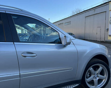 Серый Мерседес М-Класс, объемом двигателя 2.99 л и пробегом 254 тыс. км за 14499 $, фото 11 на Automoto.ua