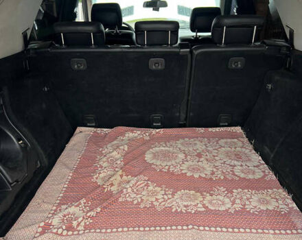 Сірий Мерседес М-Клас, об'ємом двигуна 3.5 л та пробігом 258 тис. км за 10500 $, фото 17 на Automoto.ua