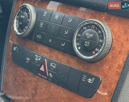 Серый Мерседес М-Класс, объемом двигателя 3.5 л и пробегом 223 тыс. км за 9999 $, фото 48 на Automoto.ua