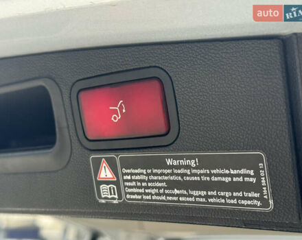 Серый Мерседес М-Класс, объемом двигателя 3.5 л и пробегом 223 тыс. км за 9999 $, фото 38 на Automoto.ua