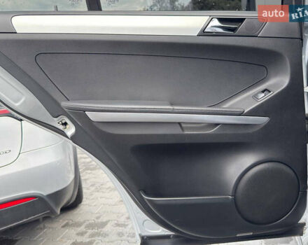 Серый Мерседес М-Класс, объемом двигателя 3 л и пробегом 275 тыс. км за 14800 $, фото 23 на Automoto.ua