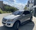 Сірий Мерседес М-Клас, об'ємом двигуна 3.5 л та пробігом 162 тис. км за 9300 $, фото 1 на Automoto.ua