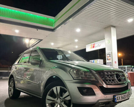 Серый Мерседес М-Класс, объемом двигателя 2.99 л и пробегом 380 тыс. км за 15000 $, фото 7 на Automoto.ua