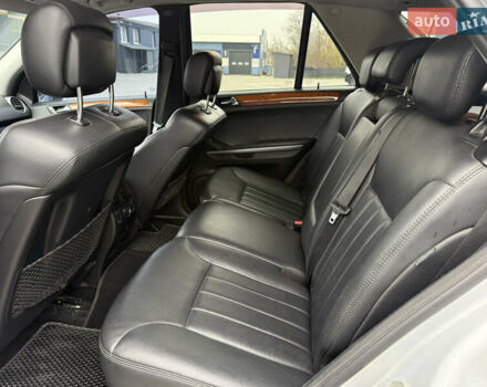 Сірий Мерседес М-Клас, об'ємом двигуна 3.5 л та пробігом 223 тис. км за 8999 $, фото 35 на Automoto.ua