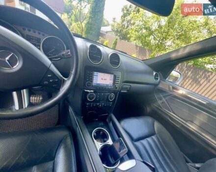 Сірий Мерседес М-Клас, об'ємом двигуна 2.99 л та пробігом 430 тис. км за 13200 $, фото 2 на Automoto.ua