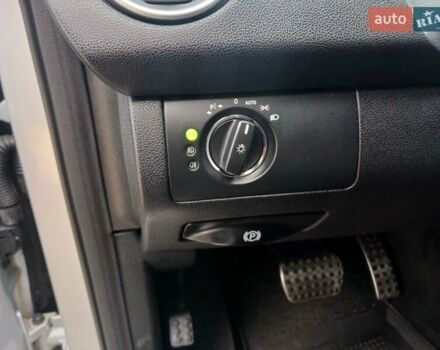 Серый Мерседес М-Класс, объемом двигателя 3 л и пробегом 406 тыс. км за 10500 $, фото 15 на Automoto.ua